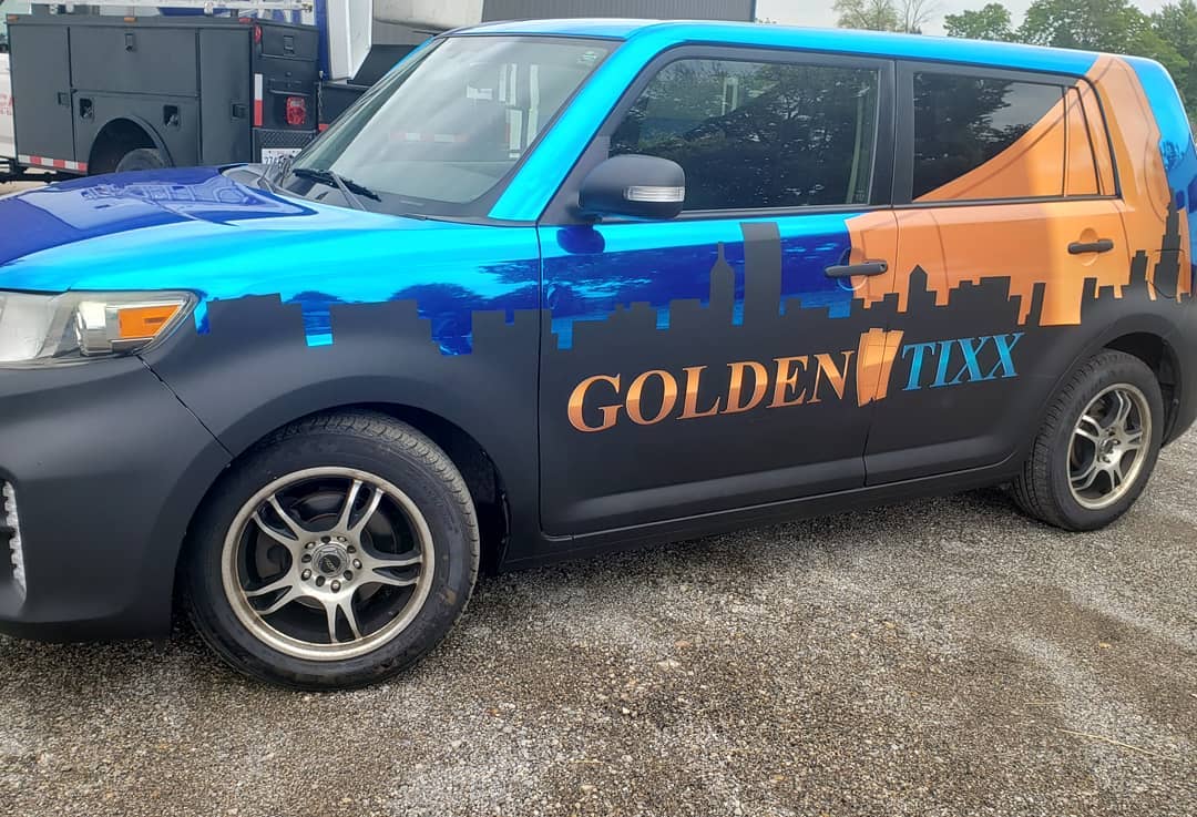 Golden Tixx SUV